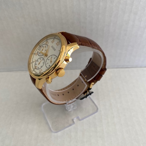 NEW GUESS Brown and Gold-Tone Women's Watch - Picture 4 of 7